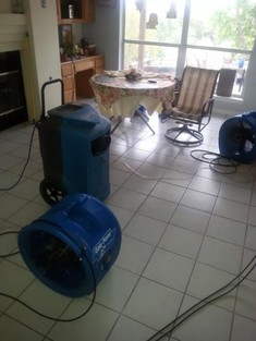 Water Damage Restoration in Emerald Forest, TX by Complete Clean Restoration